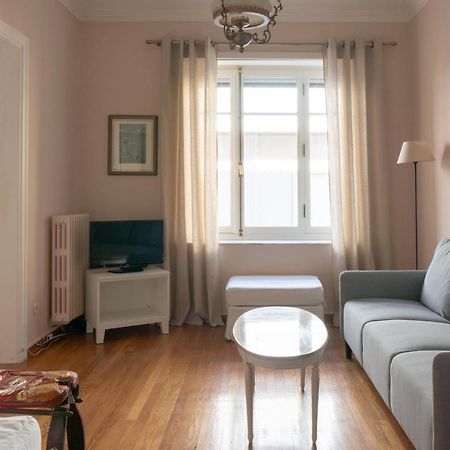 Hadrians Den In Heart Of Plaka By Jj Hospitality Apartment Athens Exterior photo
